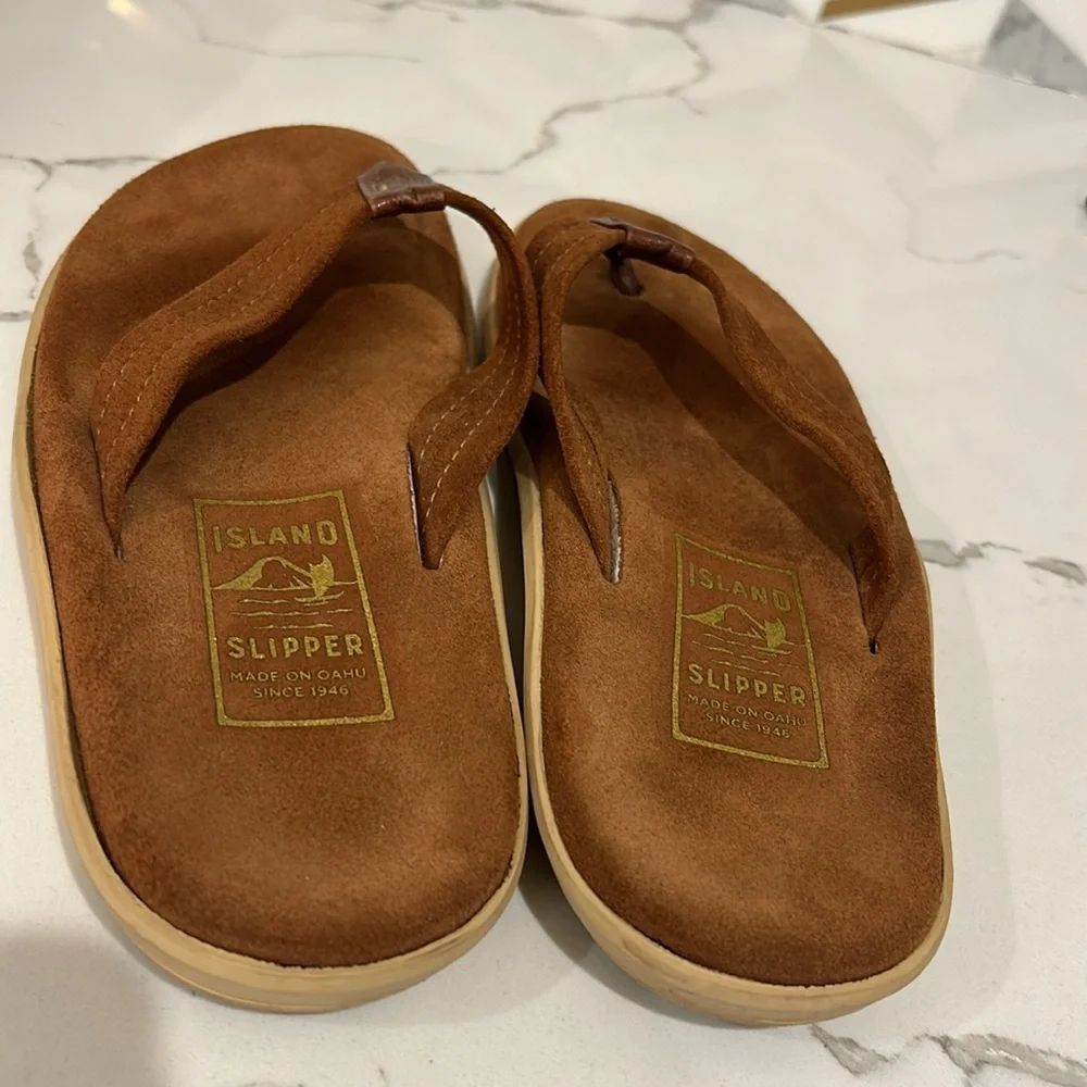 Island Slipper Ultimate Suede Flip Flop Sandals Brown Cognac Color Mens Size 8